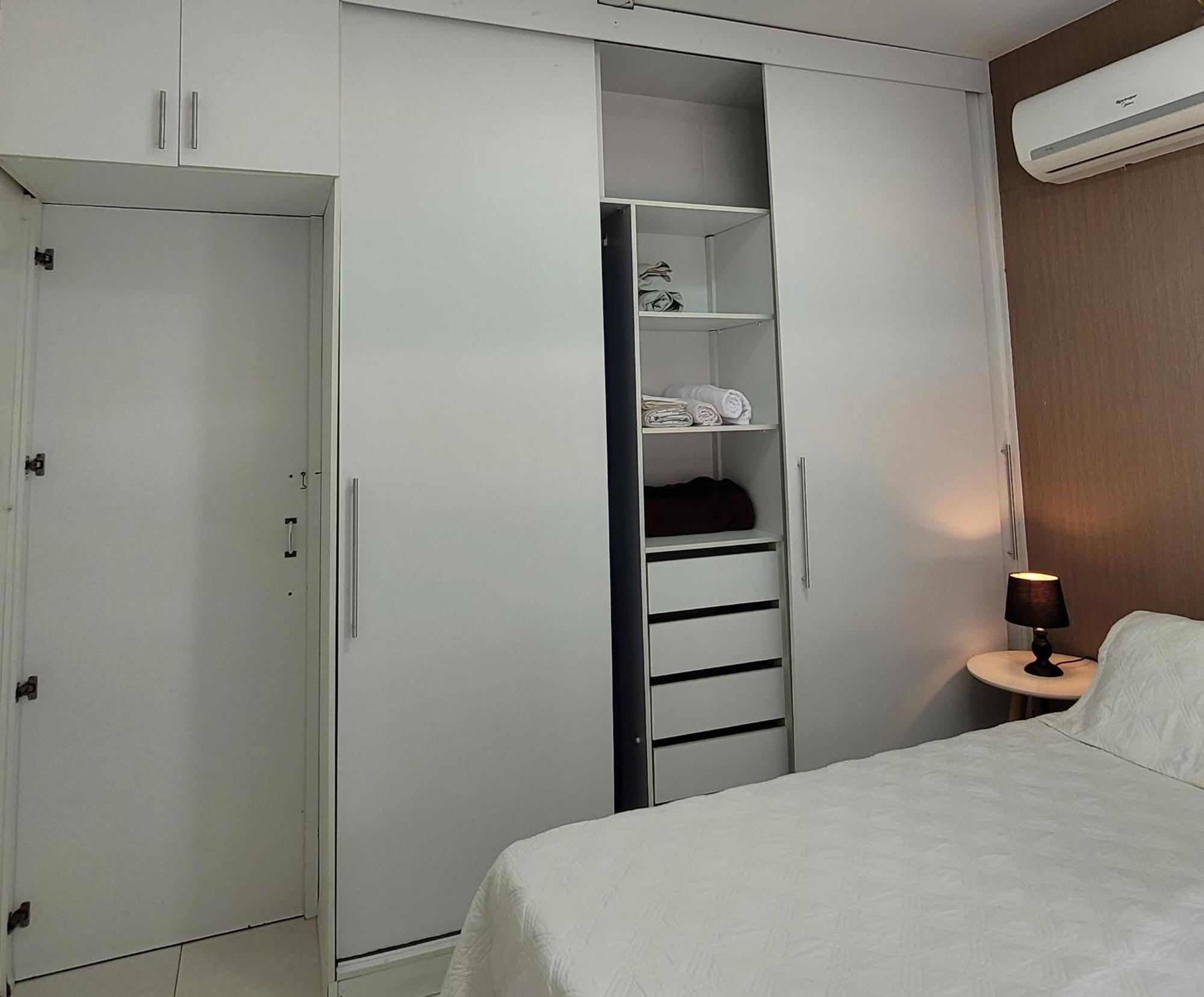 Residencial Tiffany'S, Porto Da Barra, Salvador-Ba Apartment Exterior foto